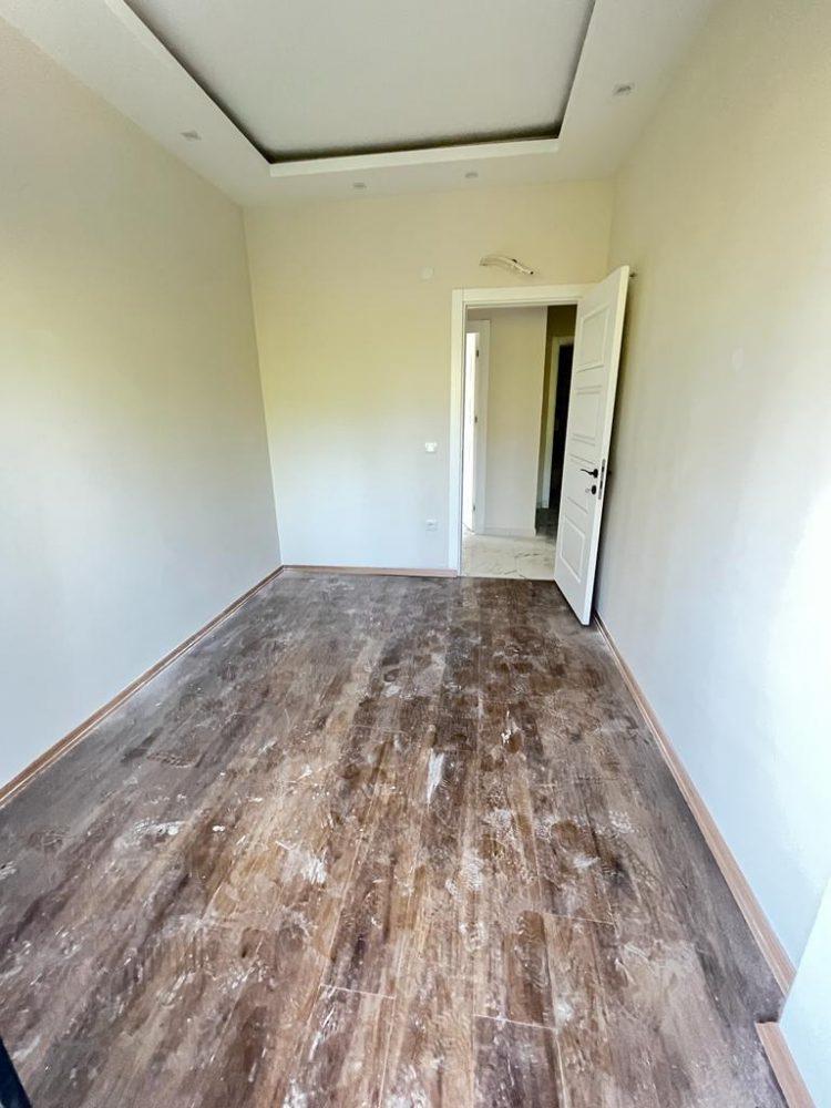 MAY2287 - Photo 10