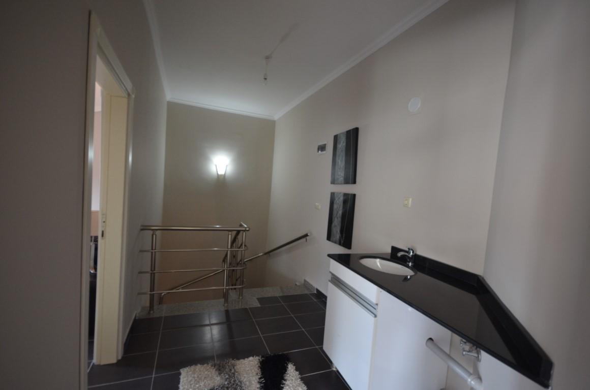 MAY2338 - Photo 23