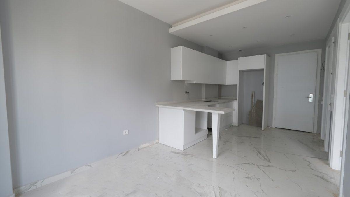 MAY2295 - Photo 16