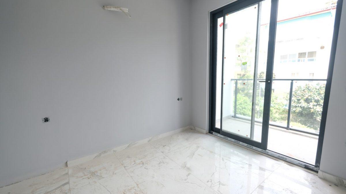 MAY2295 - Photo 17