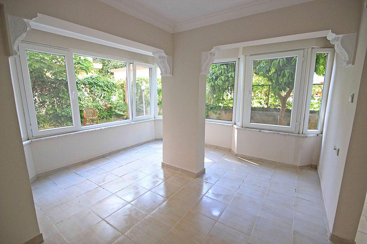 MAY2292 - Photo 11