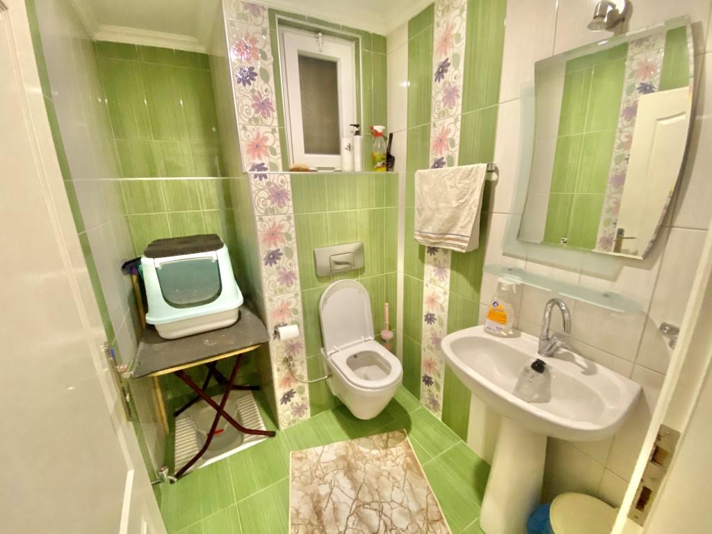 MAY2299 - Photo 4