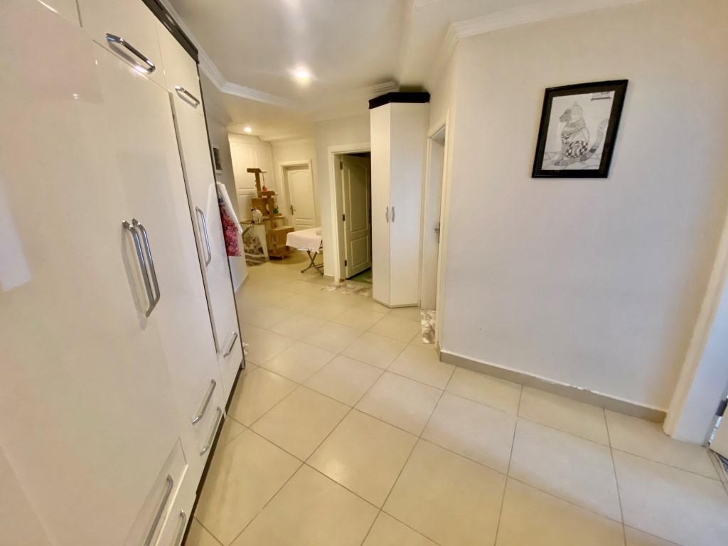 MAY2299 - Photo 9