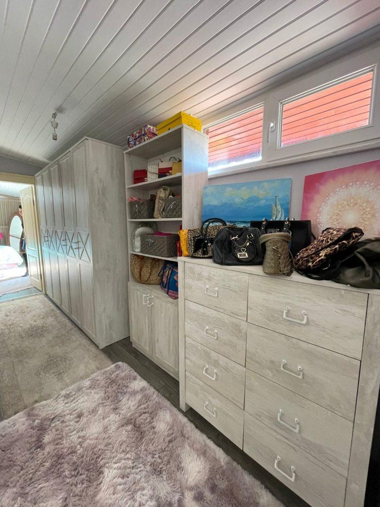 MAY2257 - Photo 12