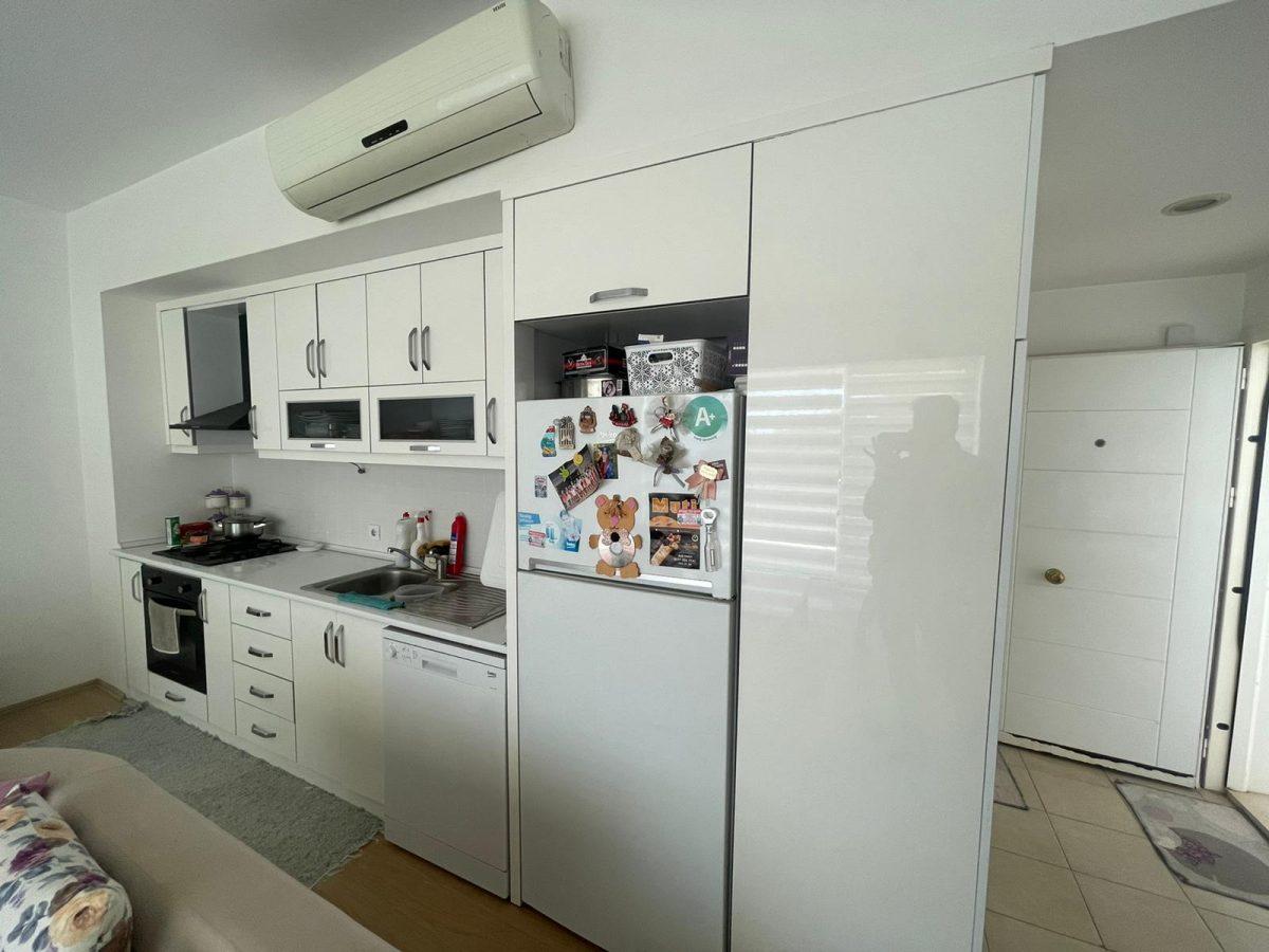 MAY2255 - Photo 13