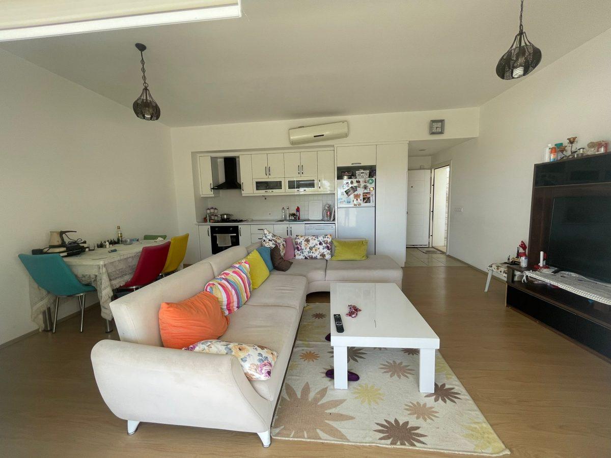 MAY2255 - Photo 16