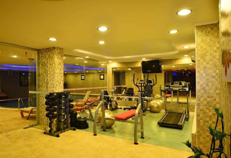 MAY2301 - Photo 4