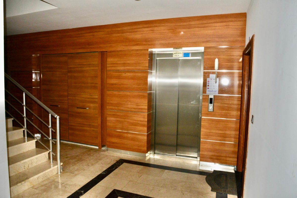 MAY2303 - Photo 5
