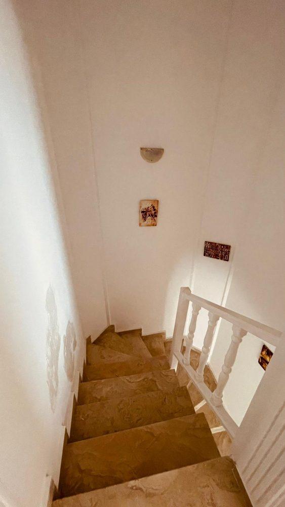 MAY2273 - Photo 18