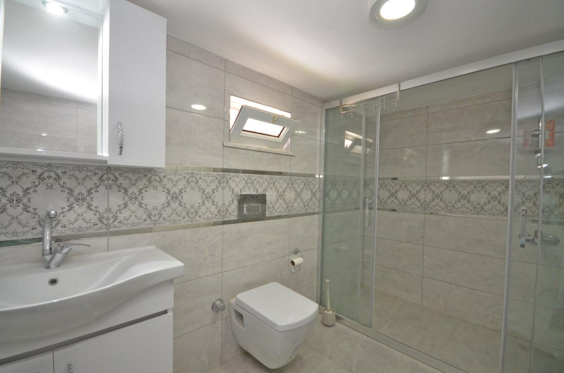 MAY2380 - Photo 24