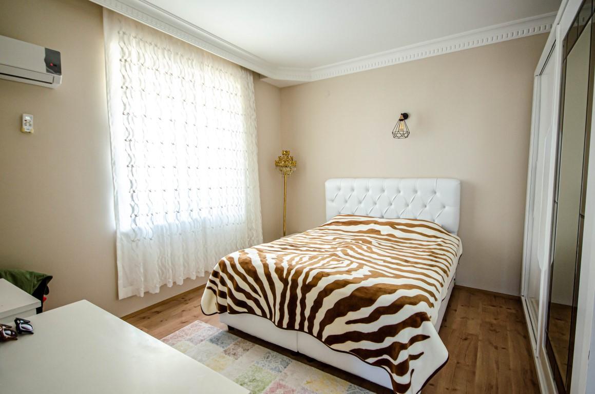 MAY2368 - Photo 29
