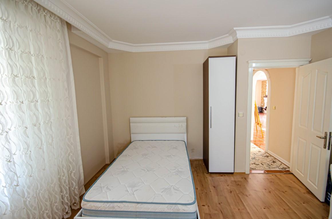 MAY2368 - Photo 24