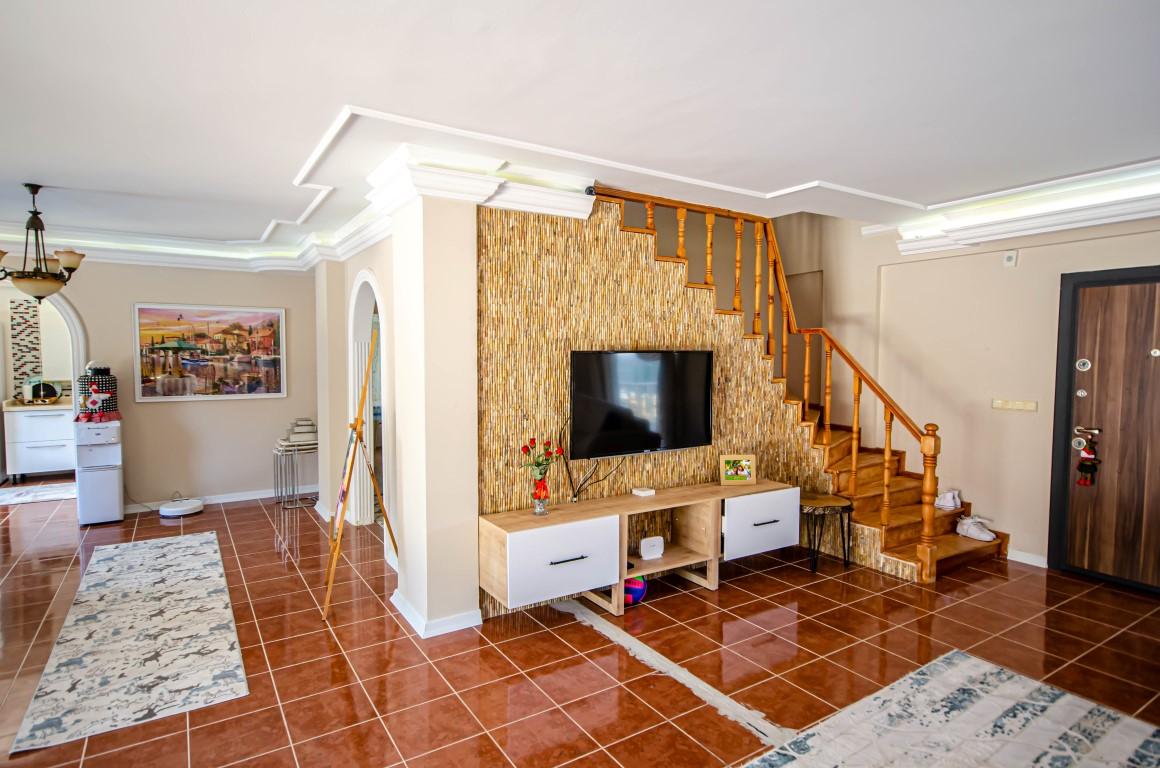 MAY2368 - Photo 14