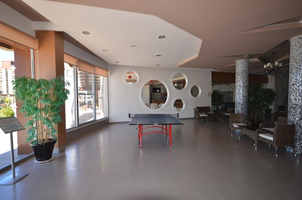 MAY2502 - Photo 15