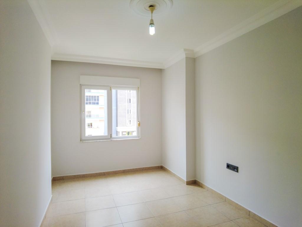 MAY2499 - Photo 17