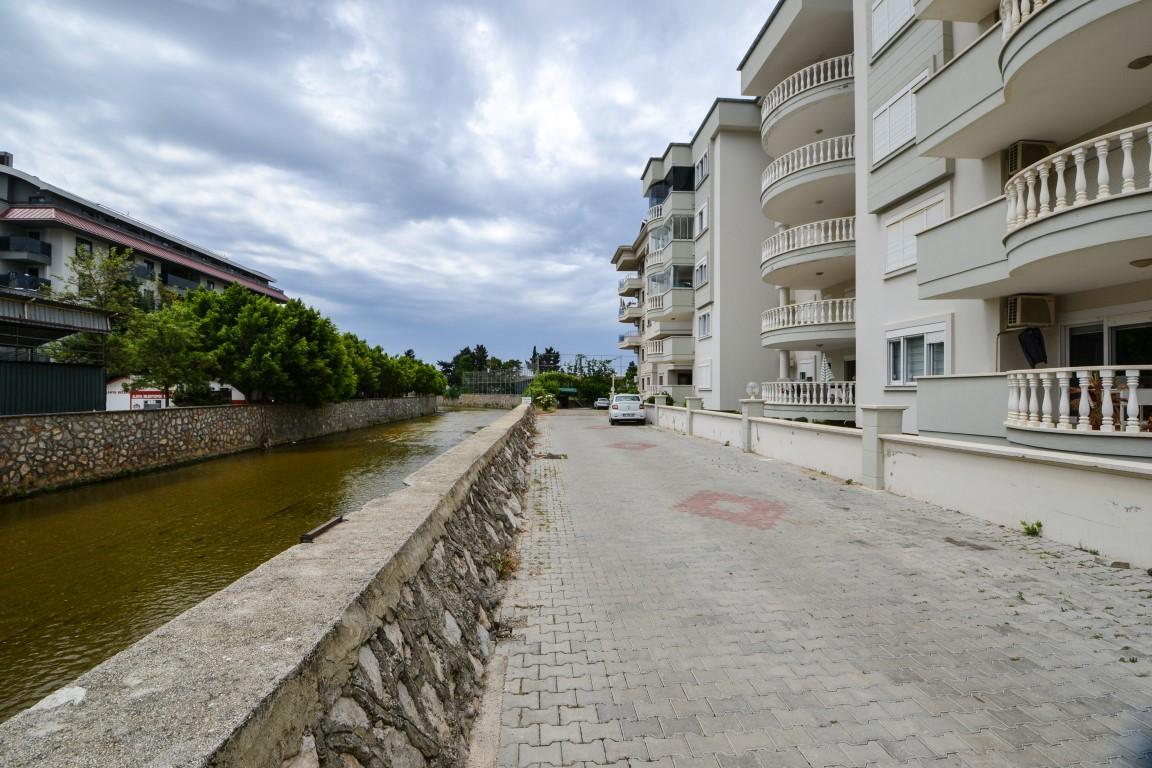 MAY2475 - Photo 4