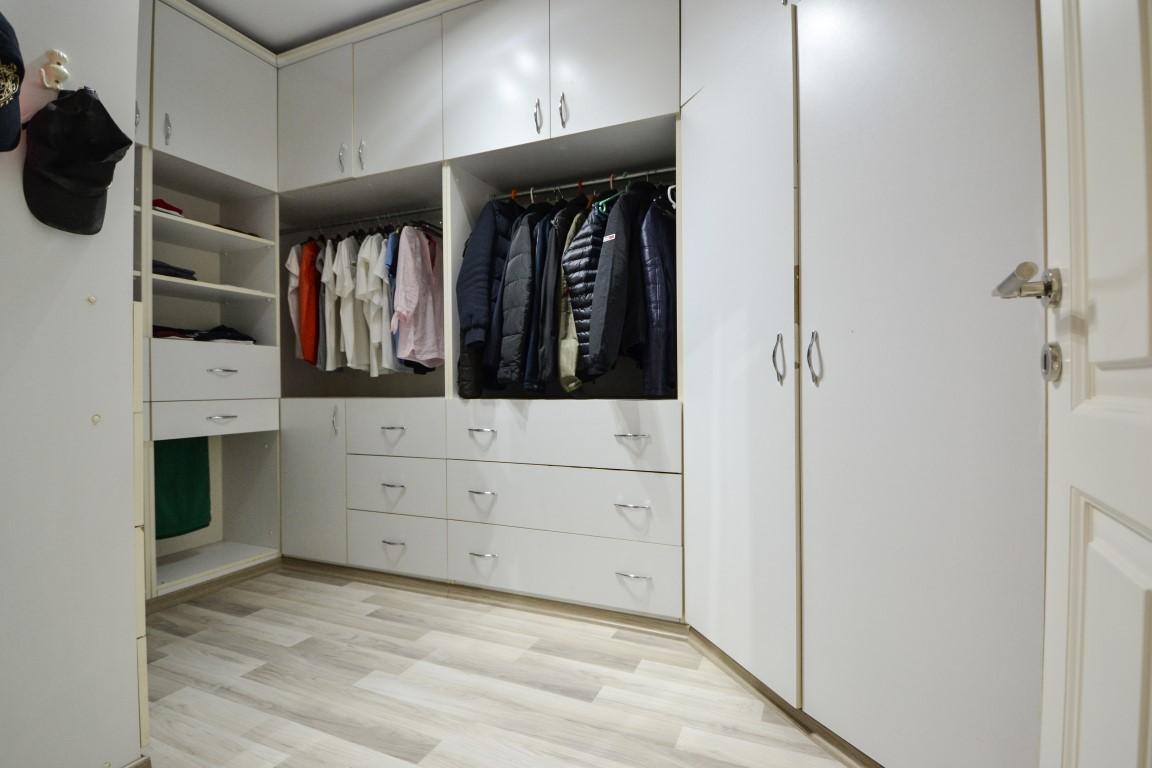 MAY2469 - Photo 17