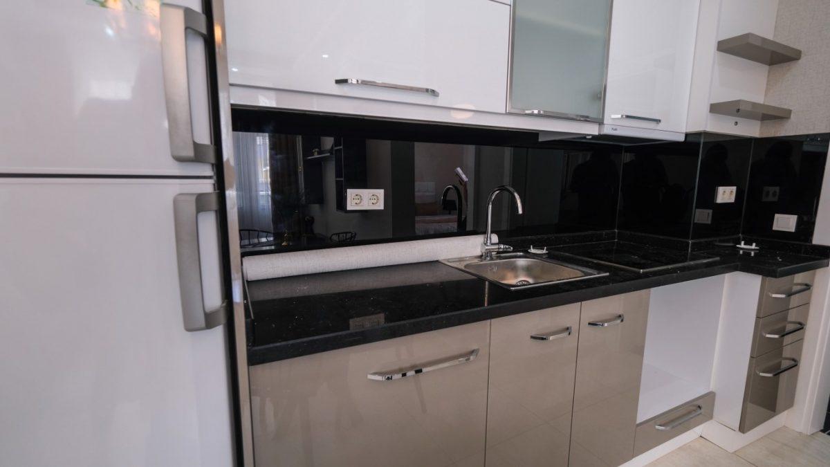 MAY2462 - Photo 5