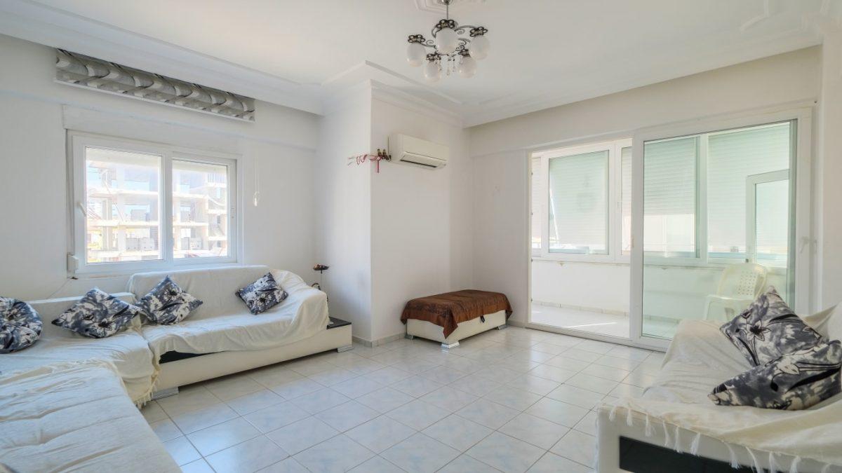 MAY2467 - Photo 3
