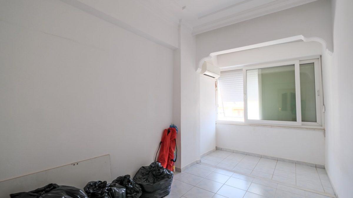 MAY2467 - Photo 11