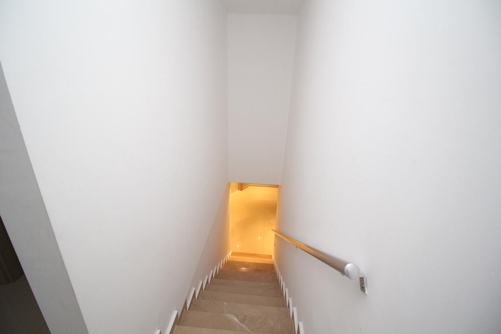 MAY2394 - Photo 28