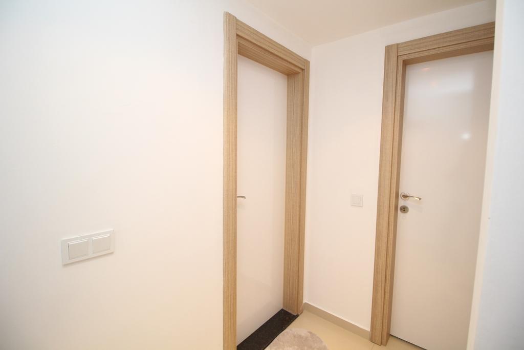 MAY2394 - Photo 29