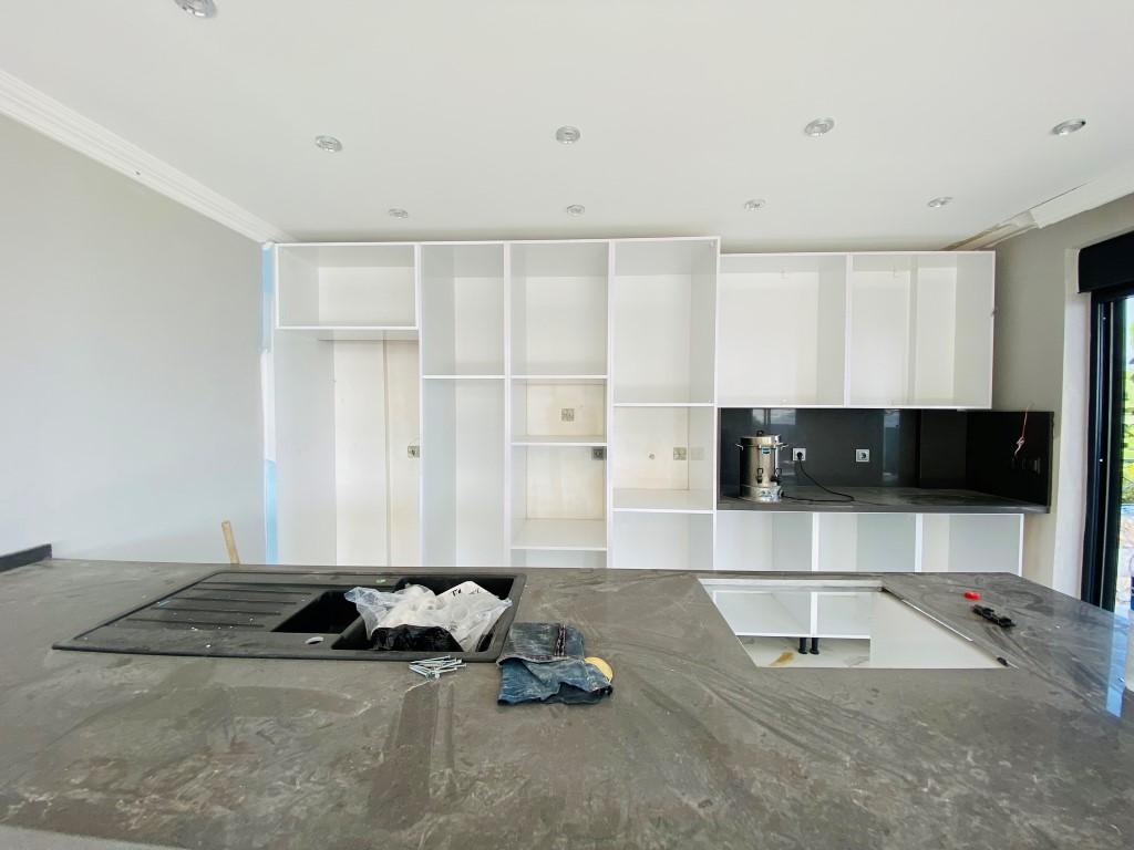 MAY2496 - Photo 24
