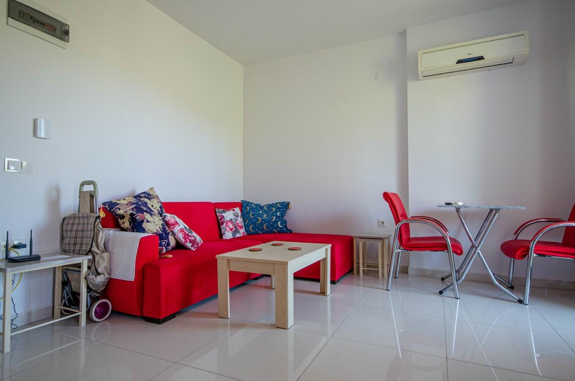 MAY2367 - Photo 28