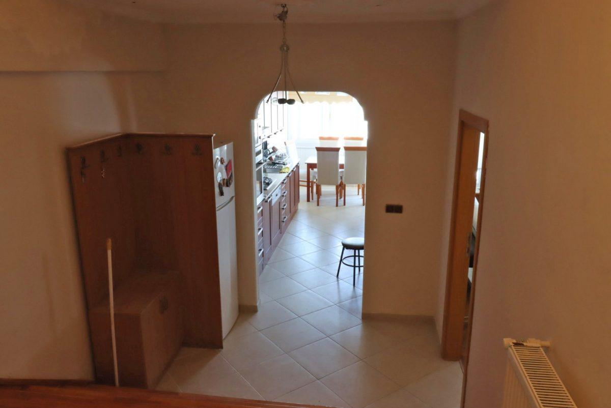 MAY2363 - Photo 19
