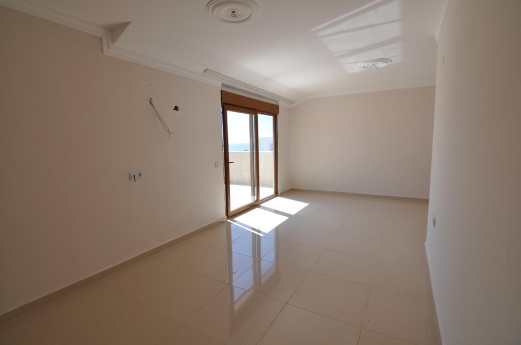 MAY2383 - Photo 47