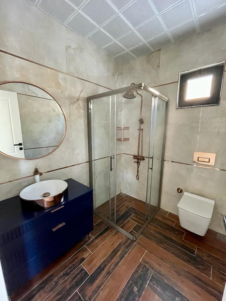 MAY2473 - Photo 15