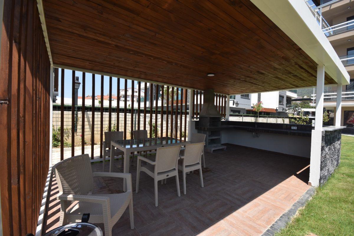 MAY2554 - Photo 12