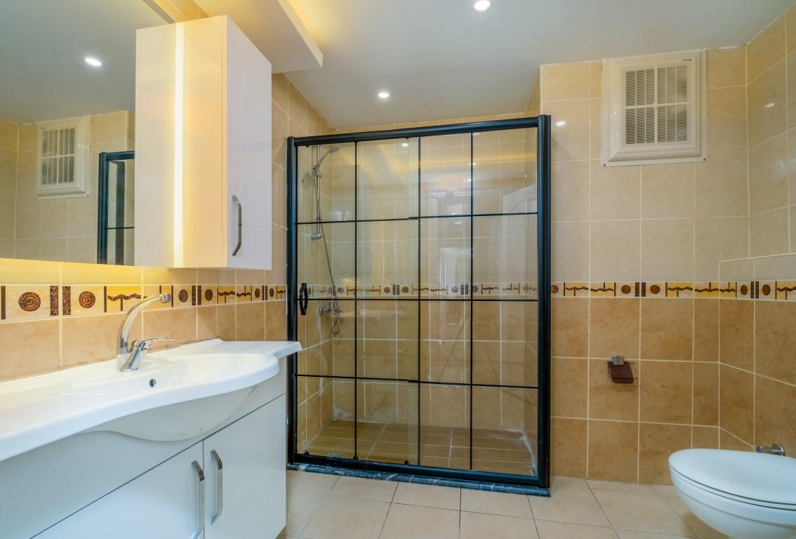 MAY2509 - Photo 17