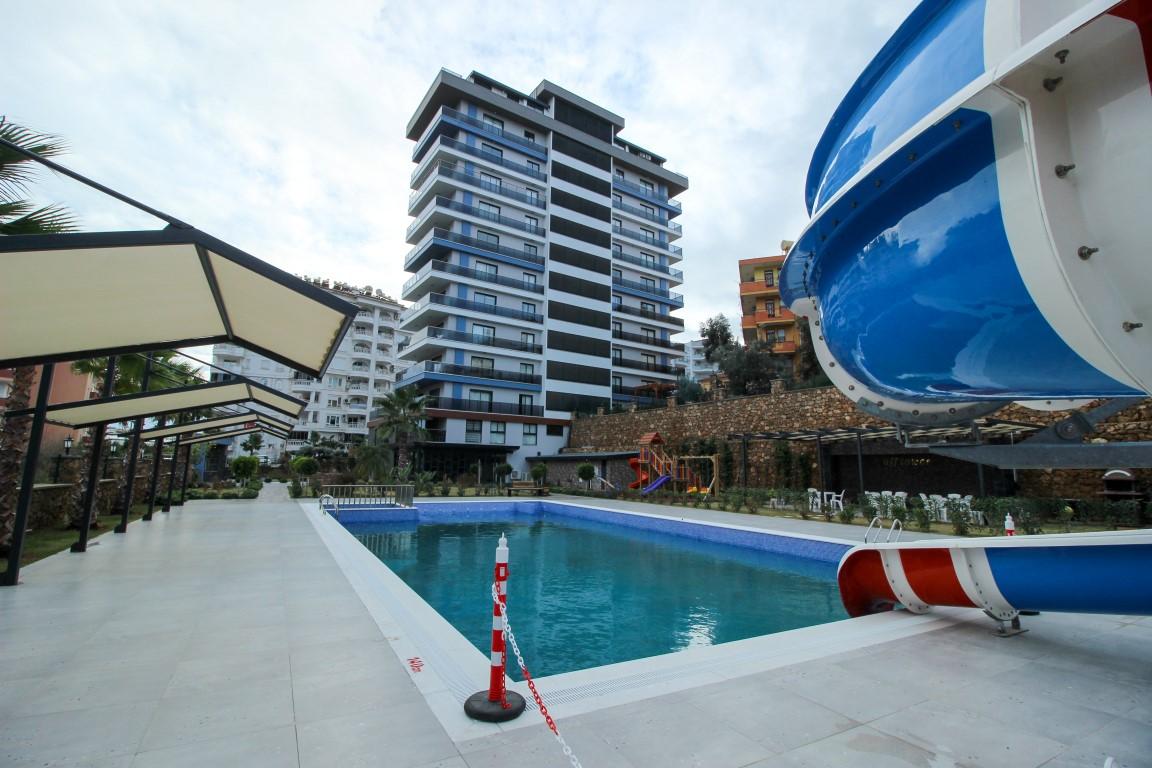 MAY2651 - Photo 1