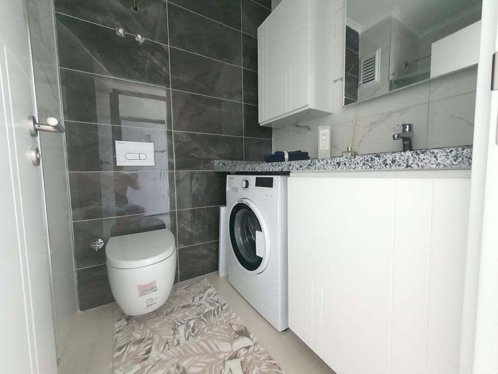 MAY2546 - Photo 14