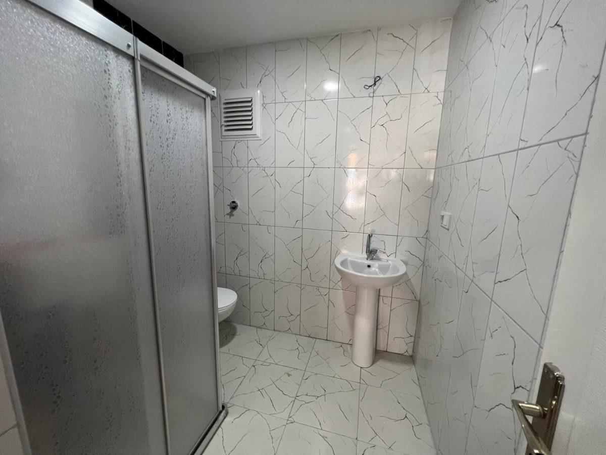 MAY2556 - Photo 21