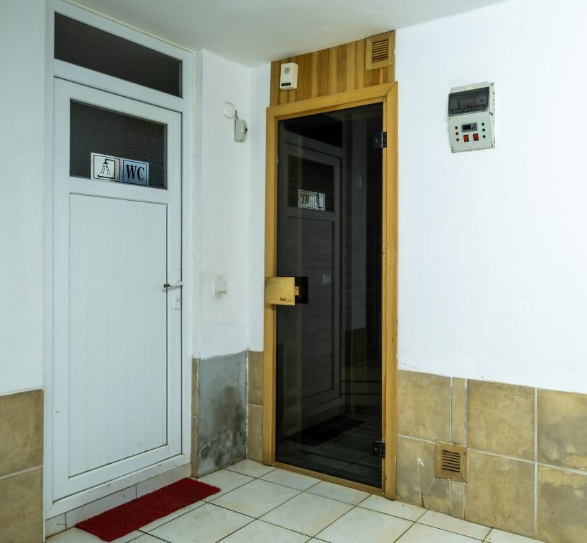 MAY2509 - Photo 5