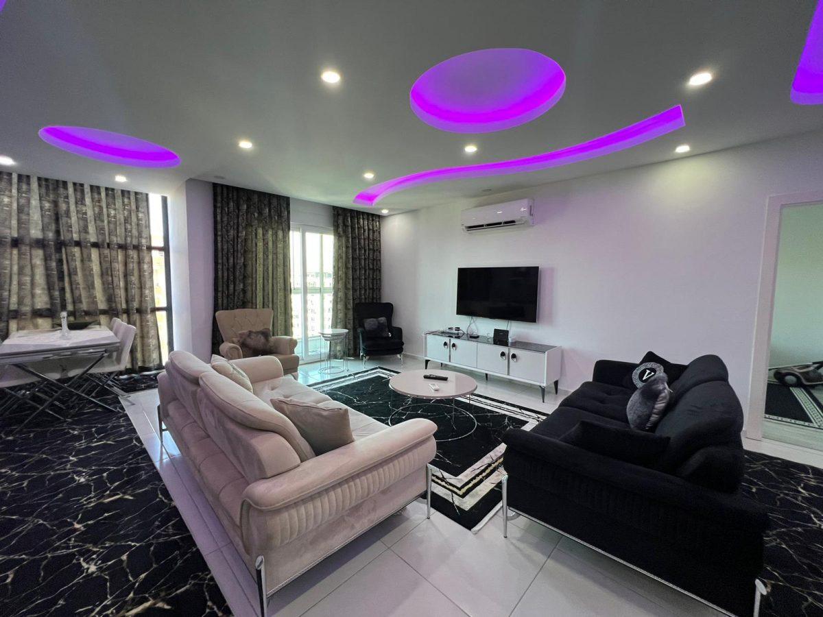 MAY2557 - Photo 14