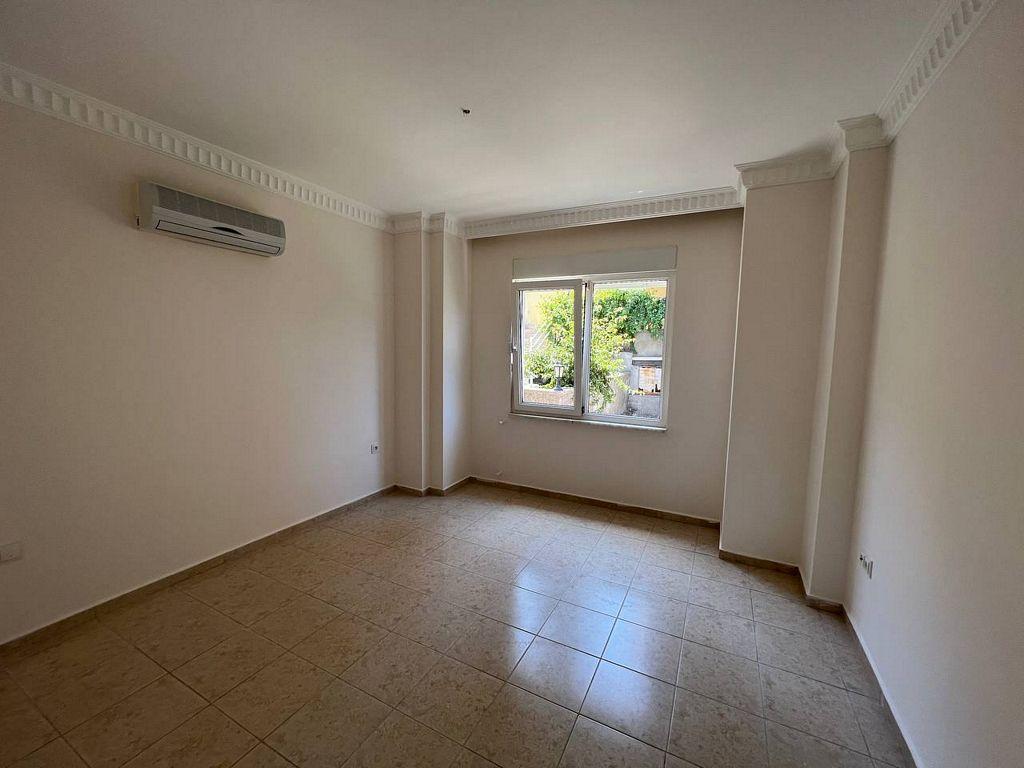 MAY2575 - Photo 21