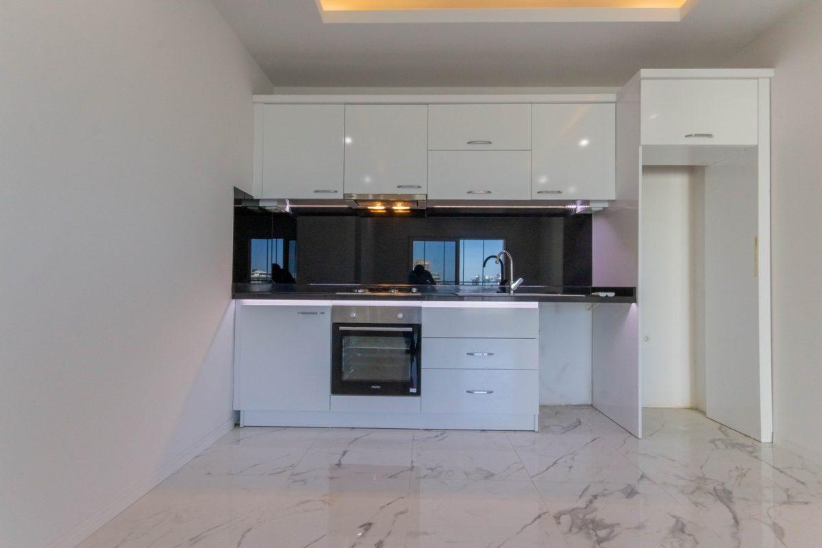 MAY2560 - Photo 19