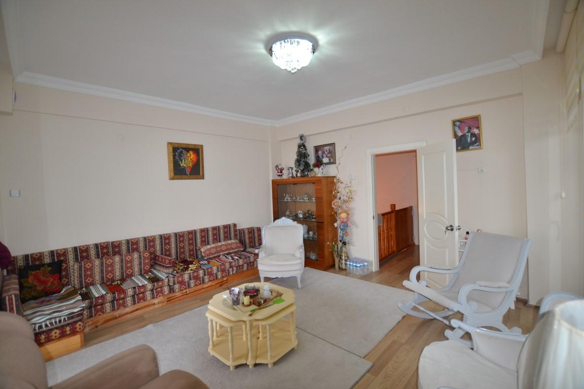 MAY2627 - Photo 17