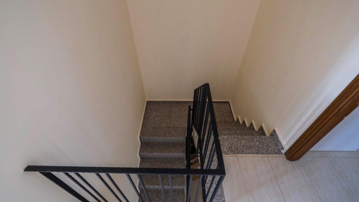 MAY2637 - Photo 32