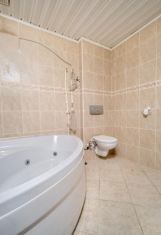 MAY2503 - Photo 27