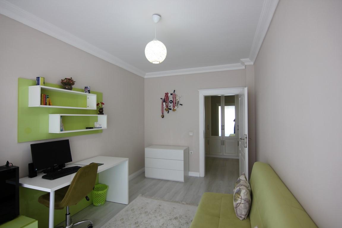 MAY2527 - Photo 14
