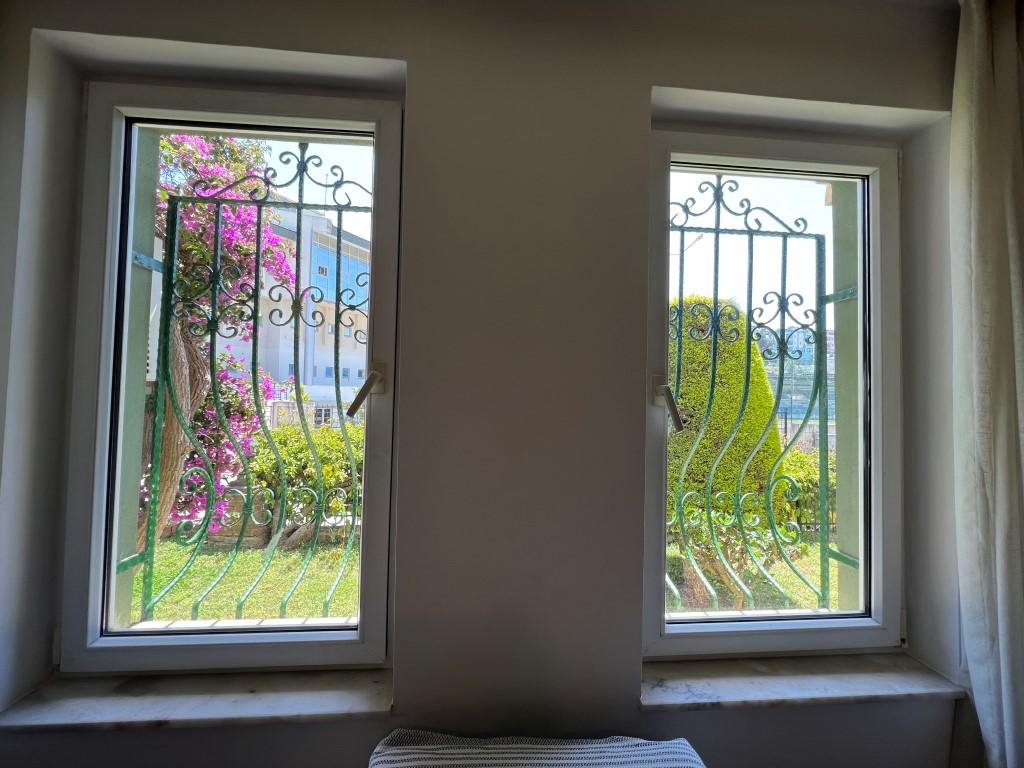 MAY2576 - Photo 14