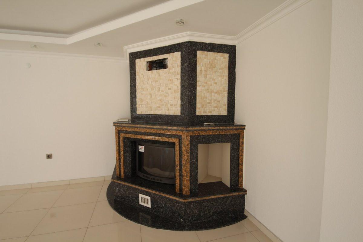 MAY2540 - Photo 32