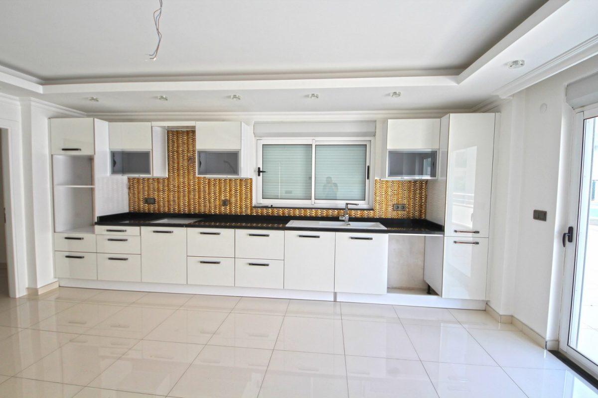 MAY2540 - Photo 35