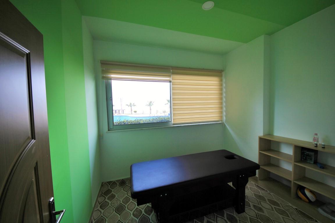 MAY2545 - Photo 20