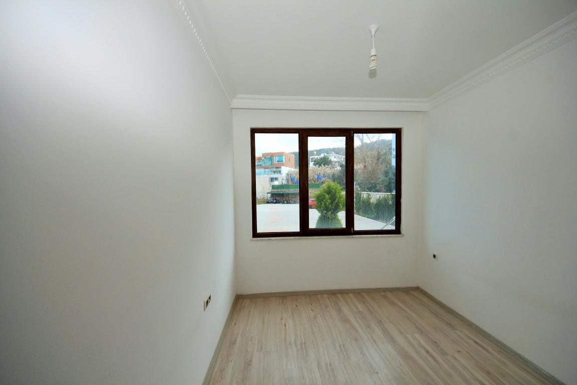 MAY2545 - Photo 28