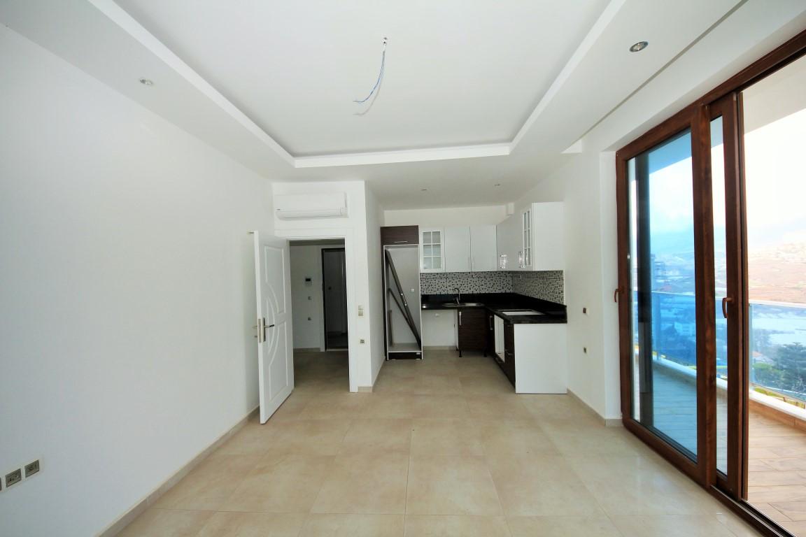 MAY2545 - Photo 24